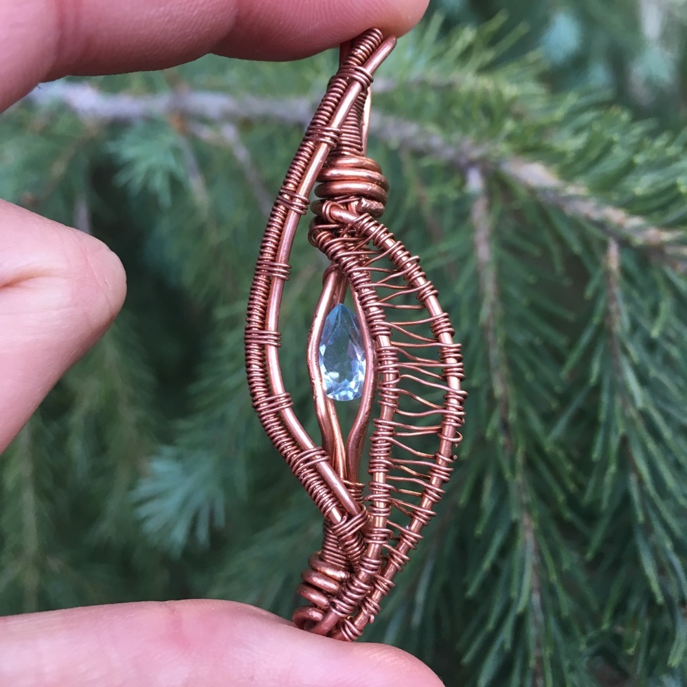 •sold• blue topaz crystal copper necklace pendant